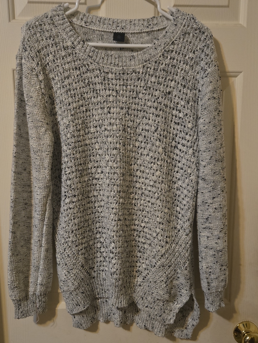 Lightweight Gray Open-Weave Crewneck Sweater